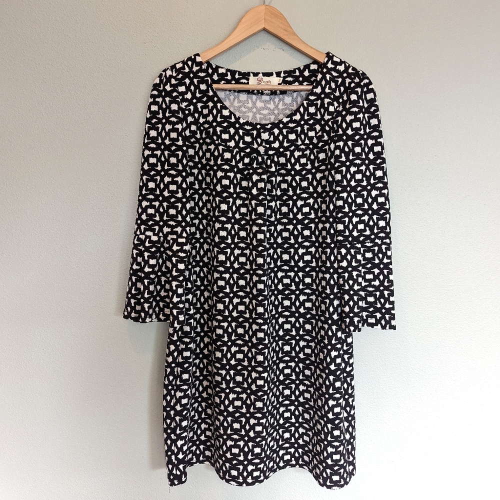 ARYEH Abstract Tunic Dress